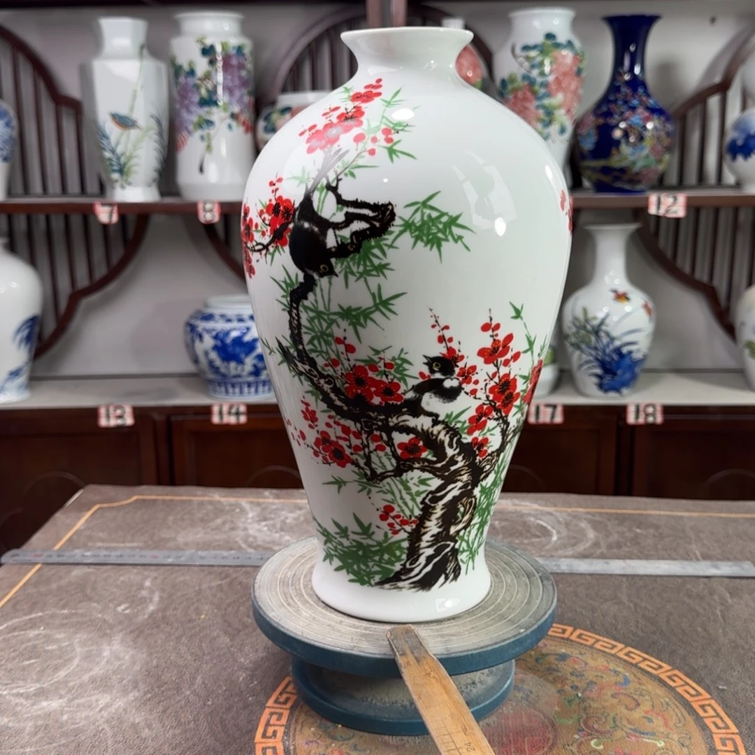 摆件景德镇陶瓷梅花