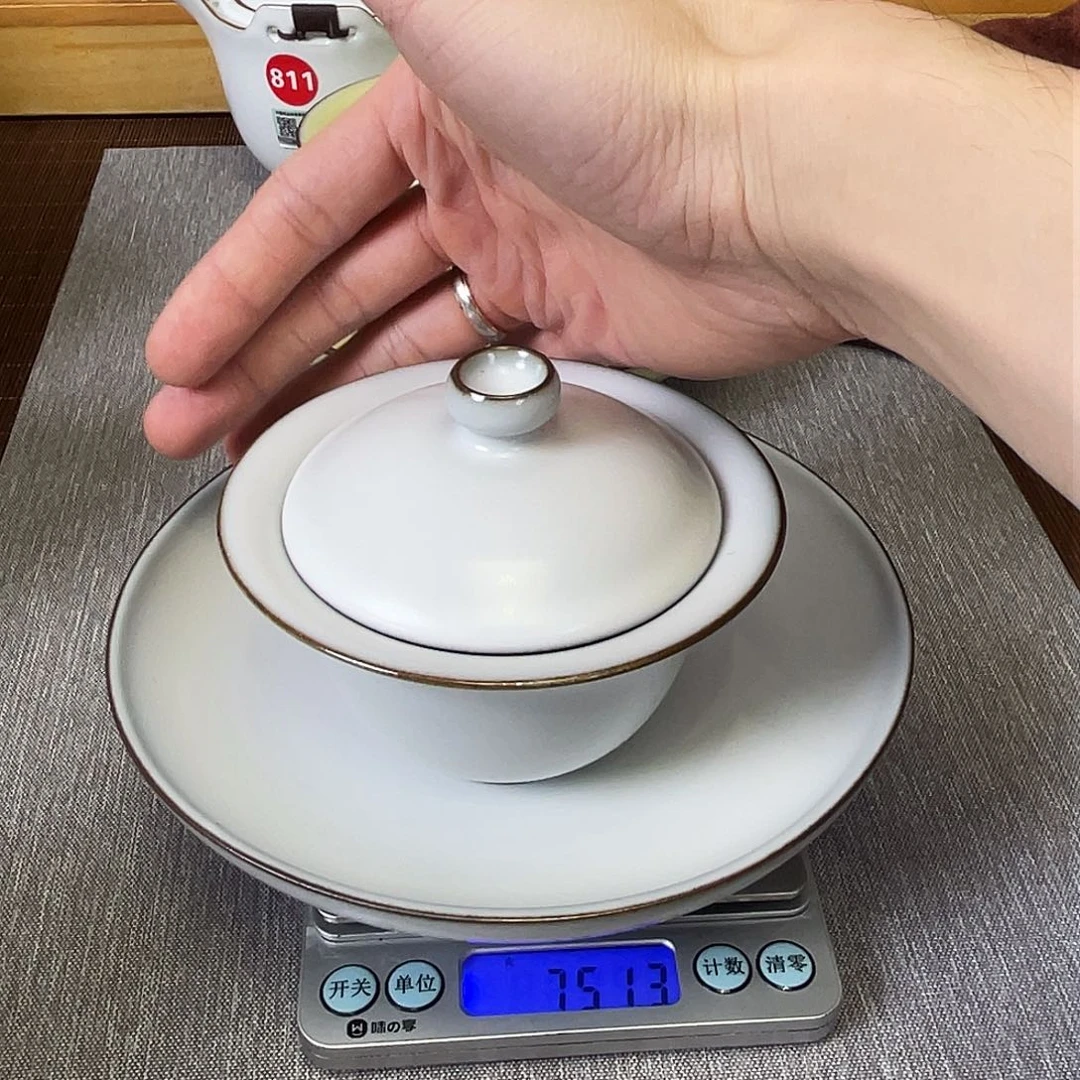 瓷片小微瑕。。。。。。。。。