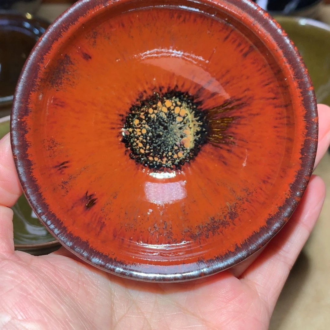 锐***铭茶盏璞韵潭牛血红作品