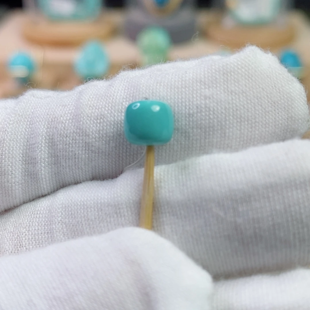 绿松石未镶嵌珠宝奇石7mm