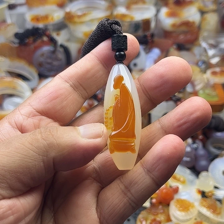 玛瑙/玉髓未镶嵌颈饰