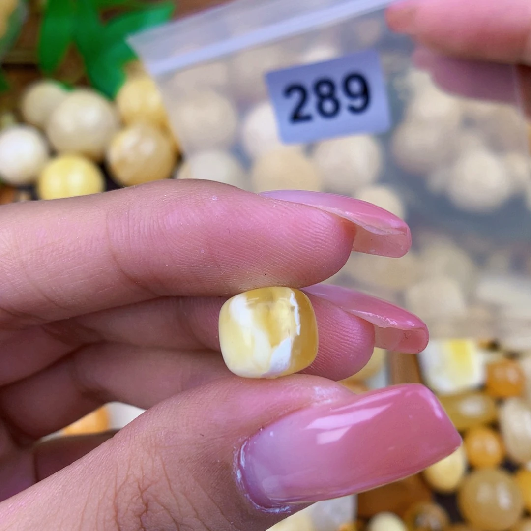 未镶嵌琥珀珠宝奇石10.5