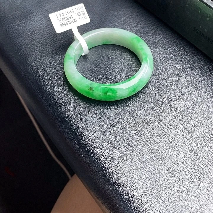 未镶嵌手镯翡翠51圈口