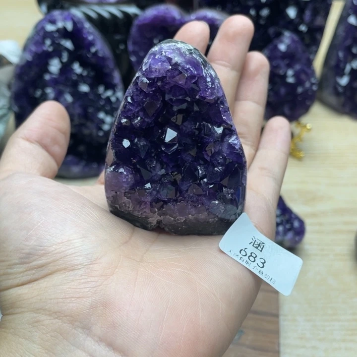 未镶嵌紫晶大型摆件（非配饰）