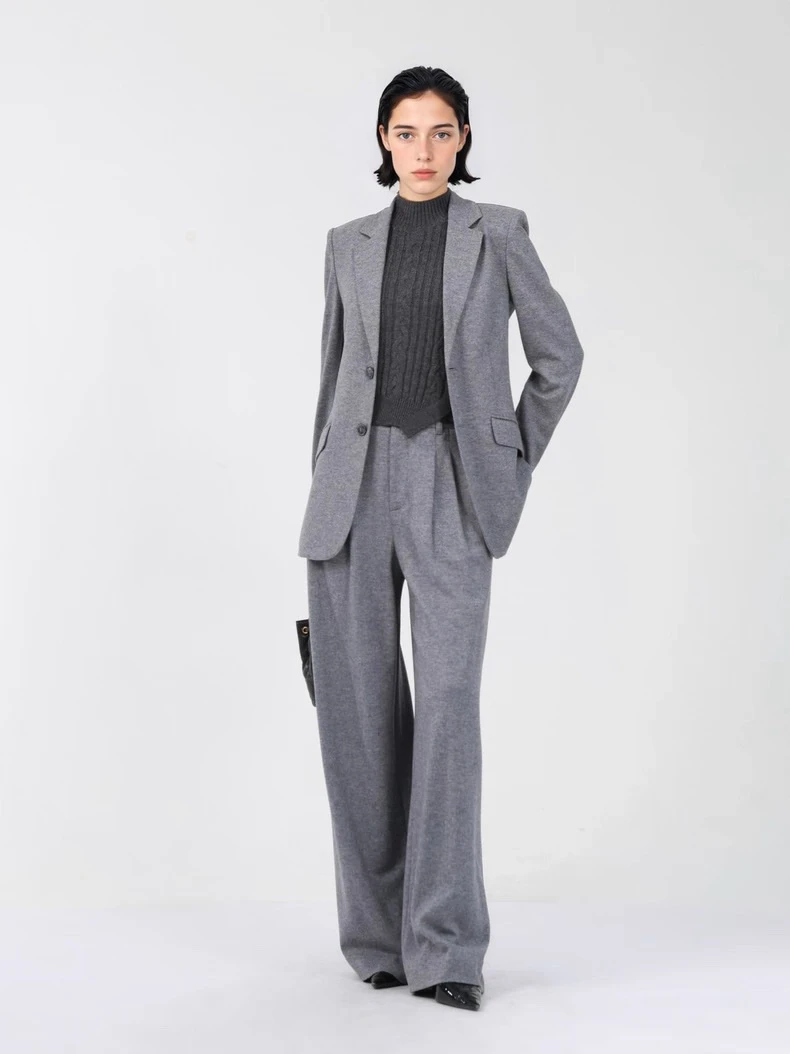 AMASS/阿玛施口袋单排扣女静奢风显瘦西装设计师商务秋冬5400823