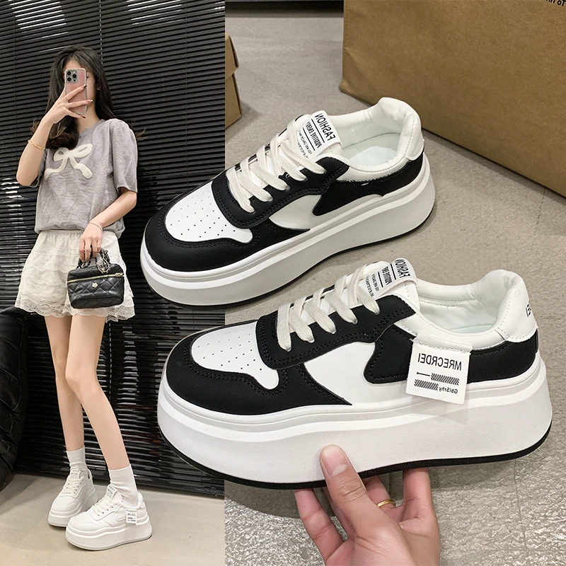厚底小白鞋板鞋女2025年新款板鞋女软底休闲运动鞋