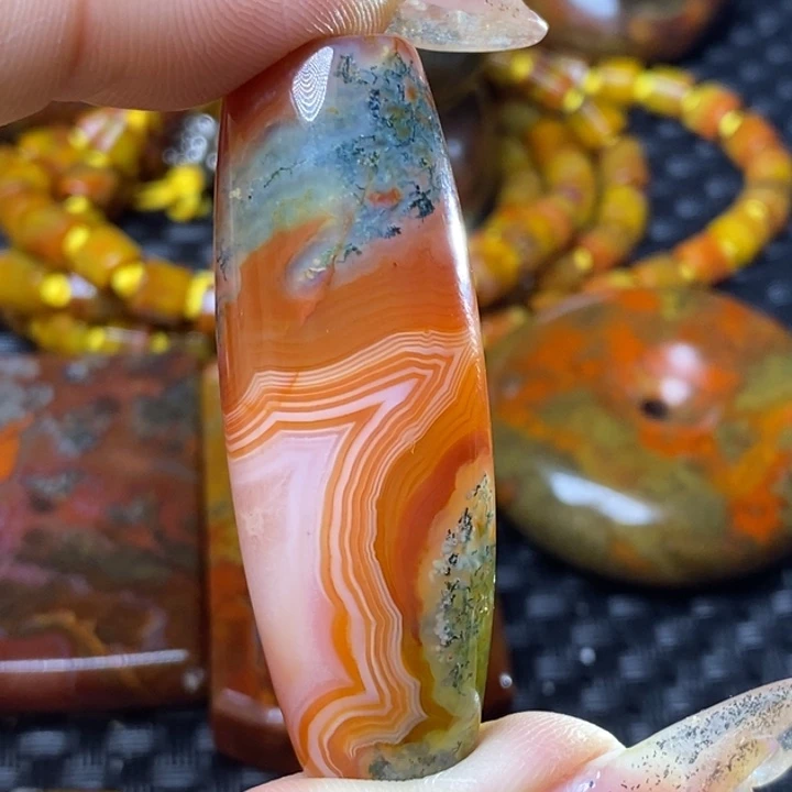 玛瑙/玉髓颈饰未镶嵌