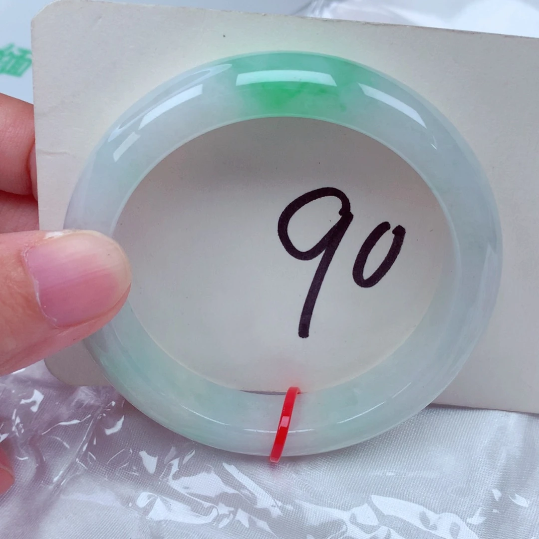 未镶嵌手镯翡翠翡翠