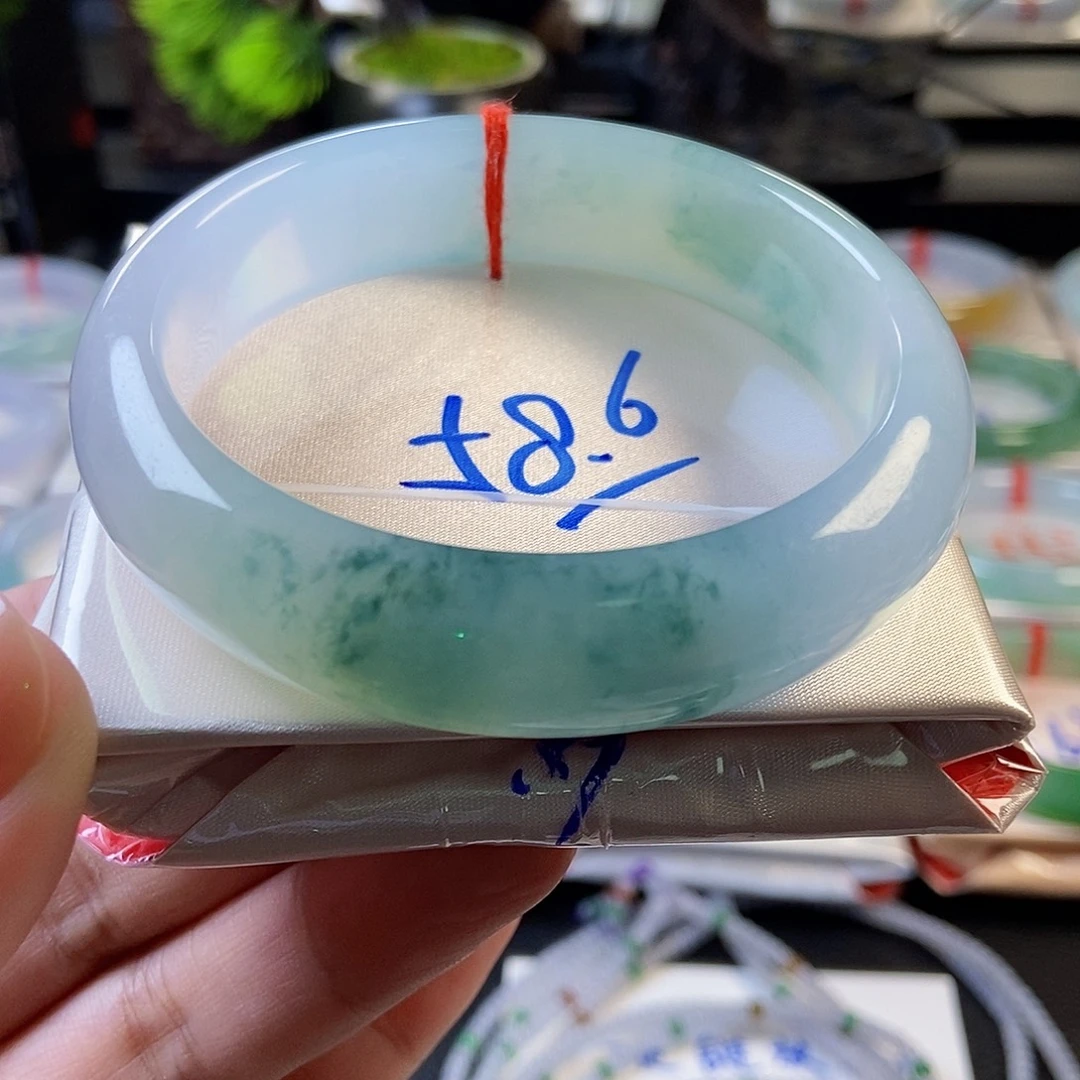 翡翠未镶嵌手镯34冰胶宽版飘花