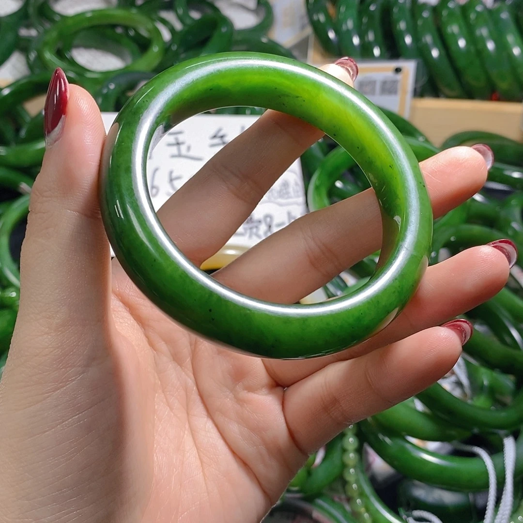 庭***业和田玉未镶嵌手链