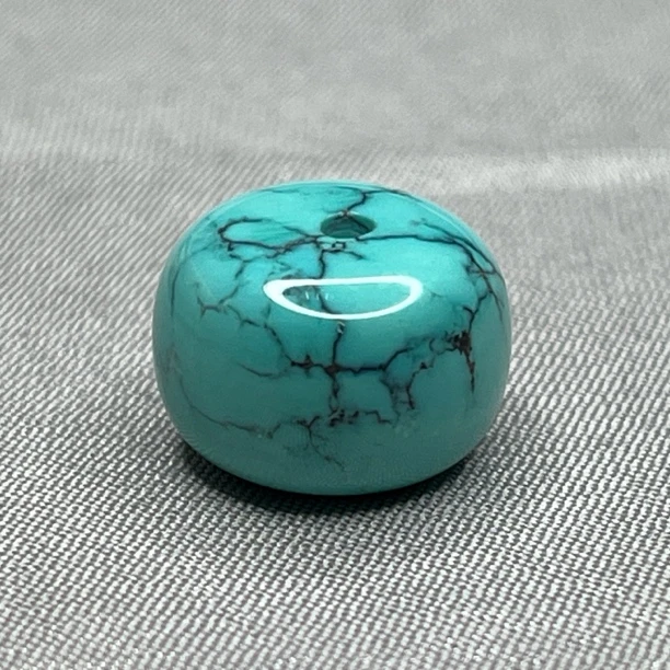 绿松石水草纹鼓珠，尺寸14.5x10.2mm重3.76克