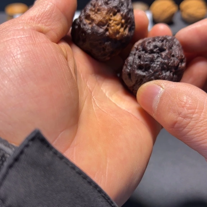 爱****文玩核桃把件B火凤凰39mm