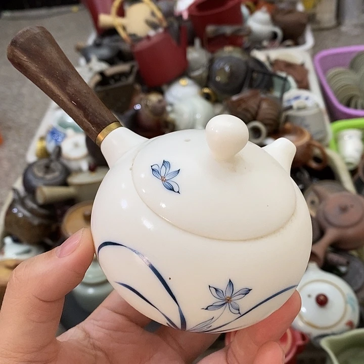 陶瓷艺术品及陶瓷制品