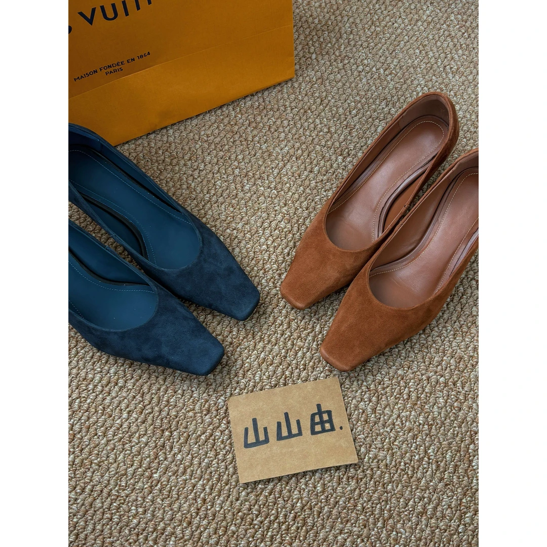 山山由·「静安」店主推荐～小方头真皮头层羊皮浅口高跟气质单鞋