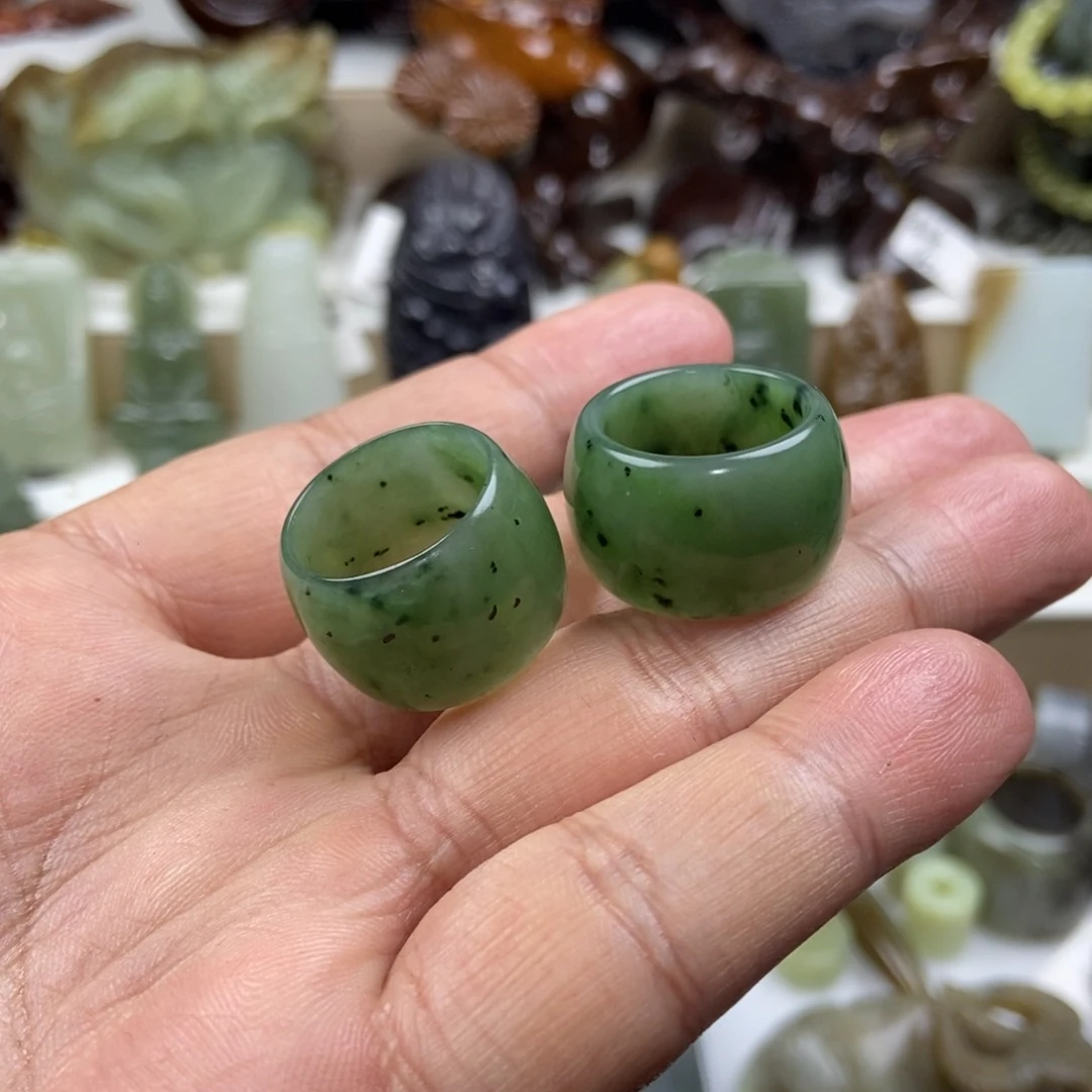 【闪购商品】颈饰未镶嵌和田玉文**生