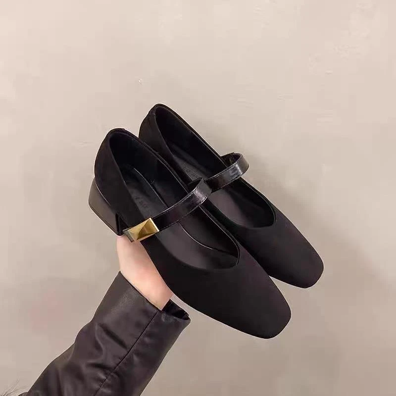 法式复古韩系方头小单鞋春秋新款百搭一字扣玛丽珍鞋668-68