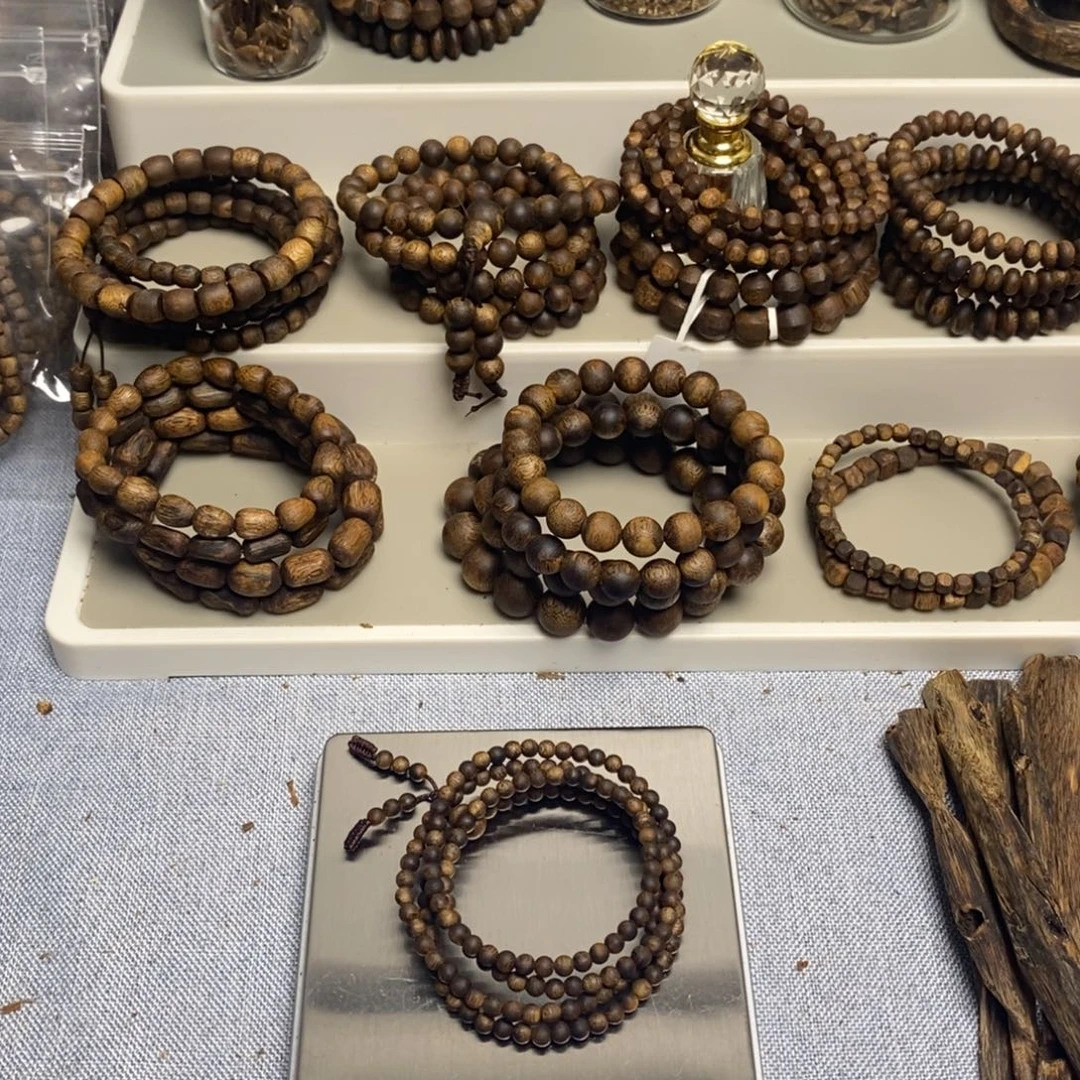 小***周沉香沉香碎屑7克左右