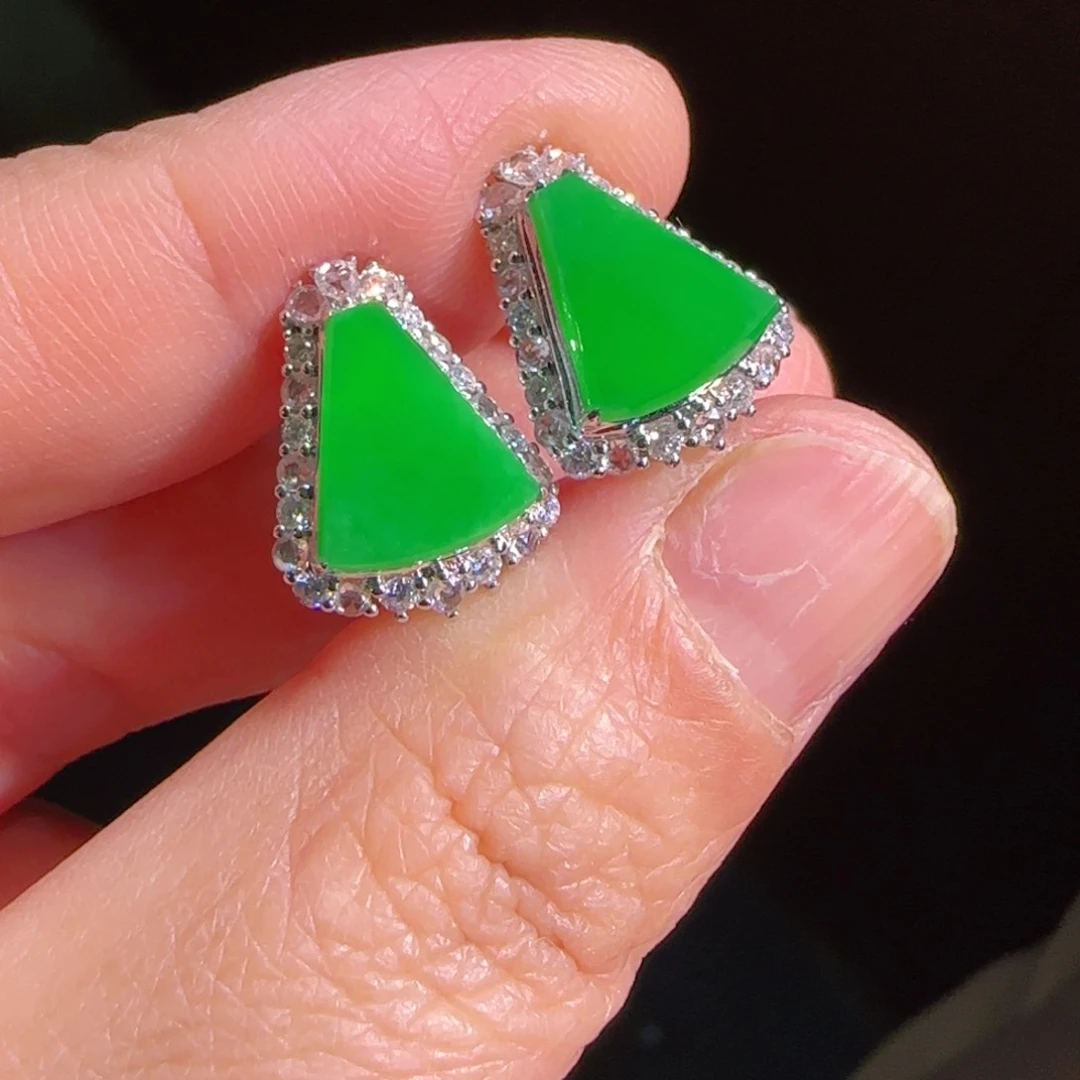 翡翠耳饰18K金镶嵌无事牌