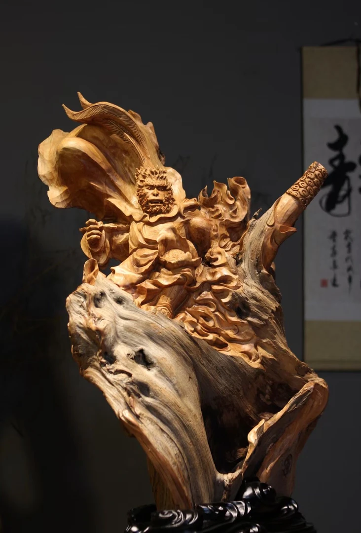 崖柏原皮齐天大圣摆件