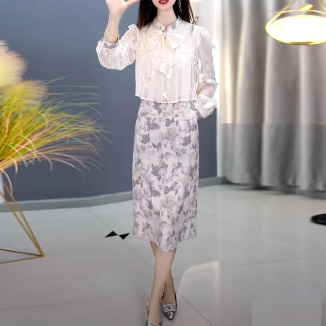 乔琪丝法式气质轻奢假两件连衣裙2025春夏新款中长款修身显瘦裙子