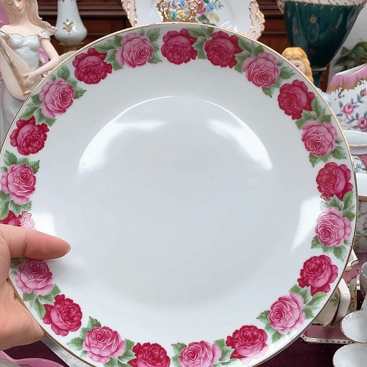 杯碟陶瓷摆件陶瓷