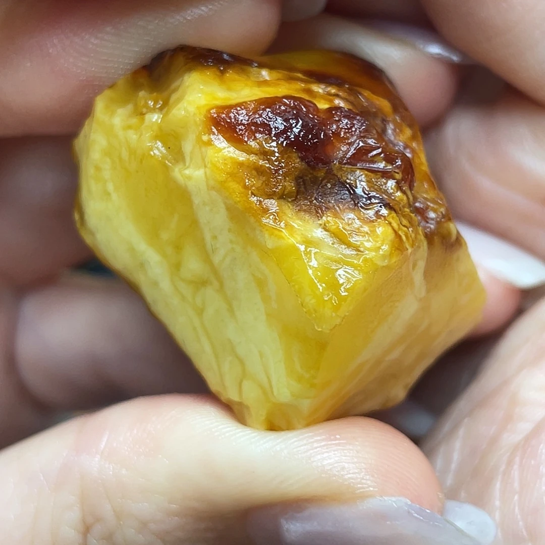 定制琥珀未镶嵌定制