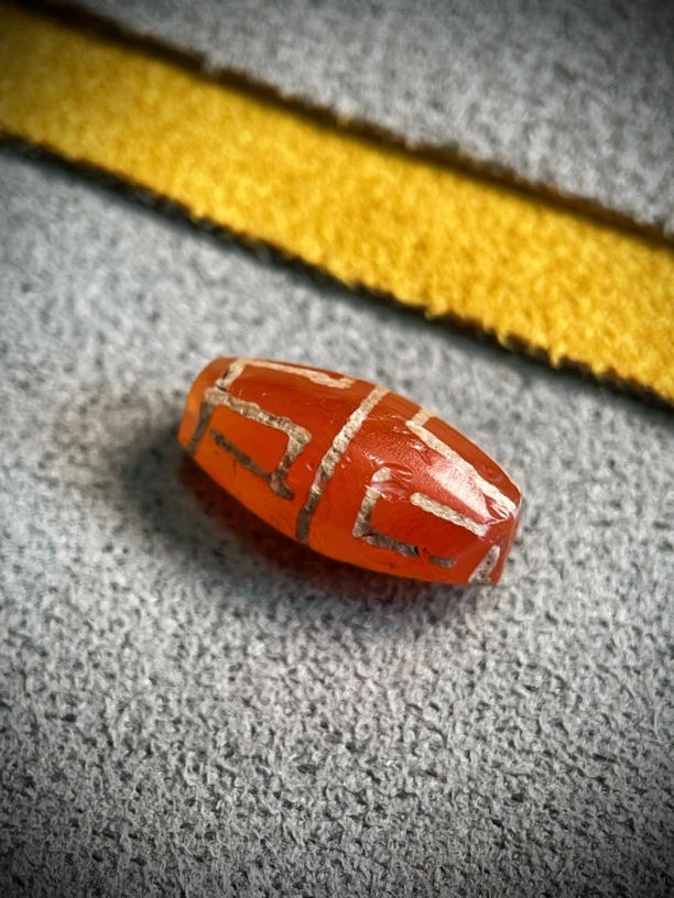 千年蚀花红玉髓莲花尺寸·8.7*17.6