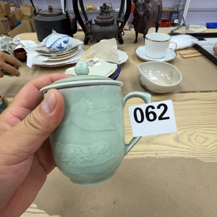 瓷片工艺品摆件瓷器摆件正能量