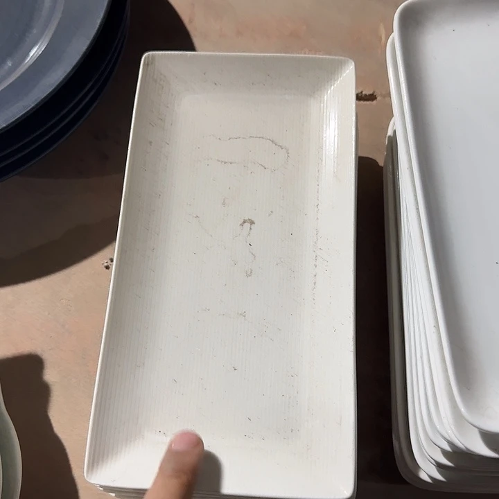 瓷9 英寸 长白盘子 5 个