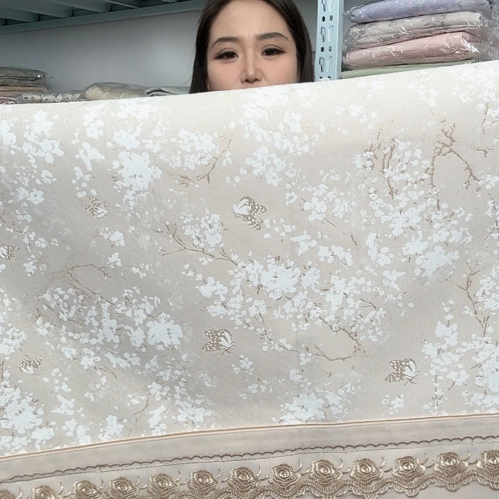 棉棉米色的沙发垫