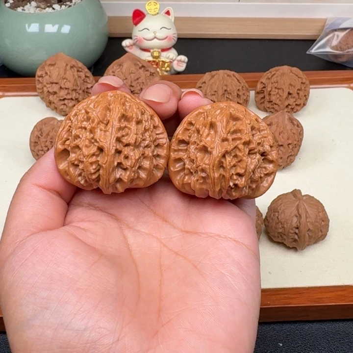 把件文玩核桃白狮子41微修