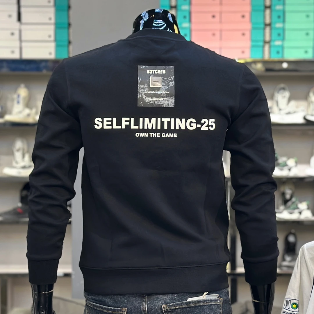 DeweLvum潮牌圆领小板型修身印花长袖卫衣男时尚短款休闲上衣男装