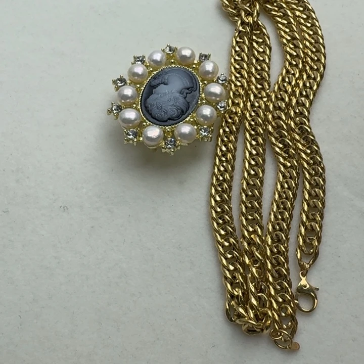 淡水珍珠颈饰未镶嵌