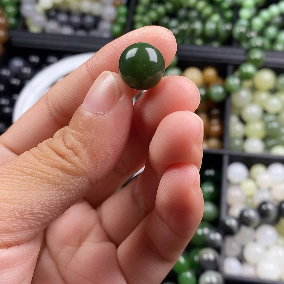 和田玉（碧玉）未镶嵌珠宝半成品