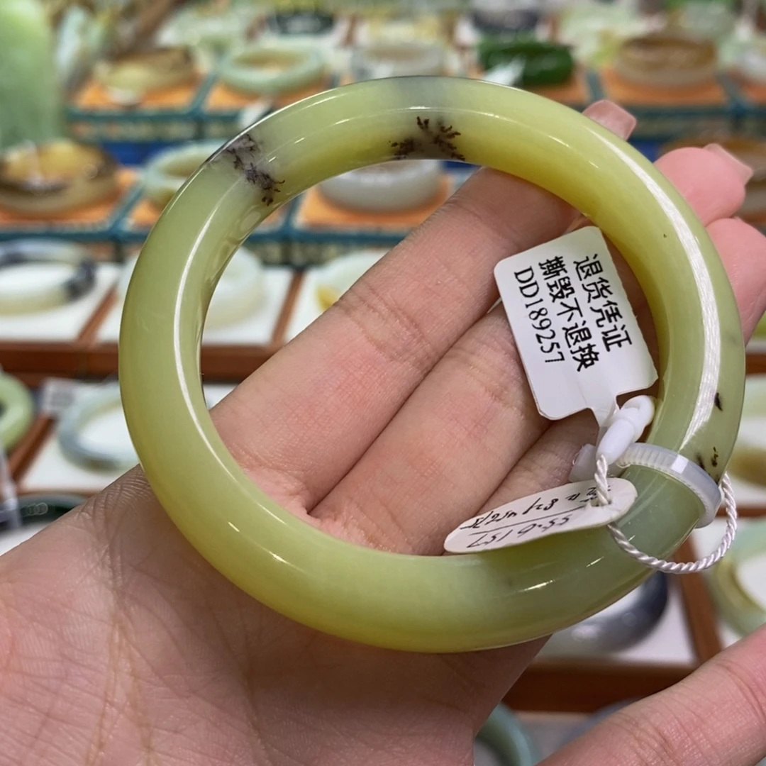 和田玉未镶嵌手镯若羌黄口飘桂花56/57