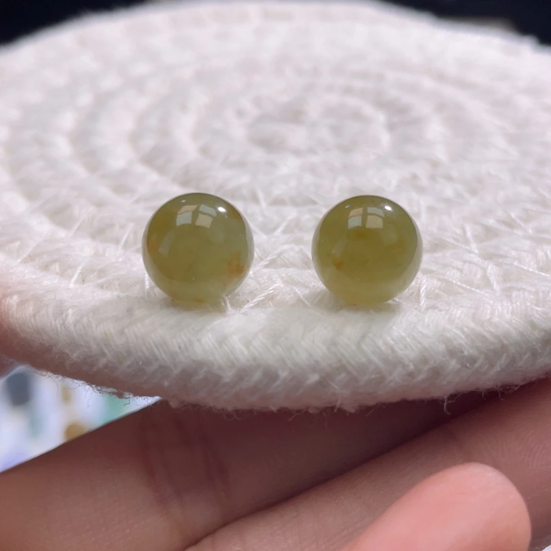 散珠翡翠特色秋香洒金卡9.7多样性选一发