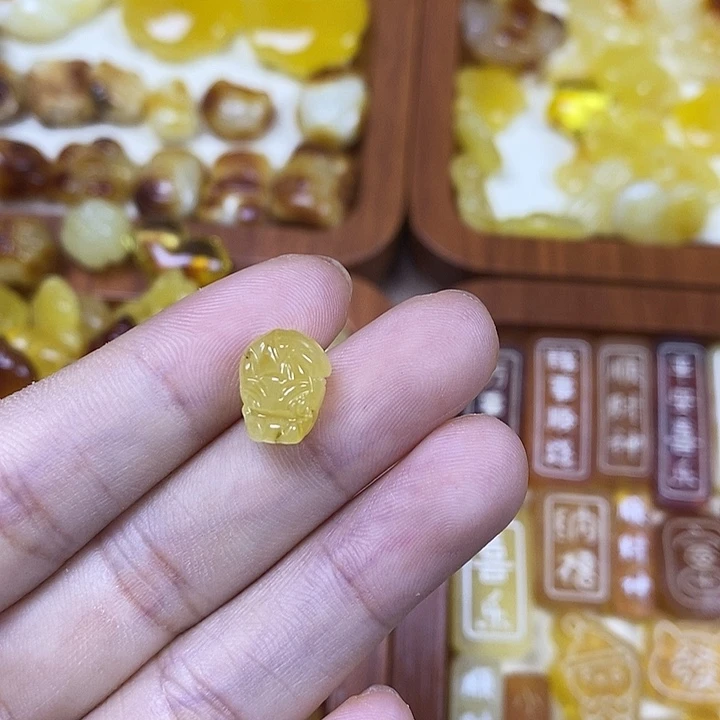 橄榄核吊坠小貔貅57