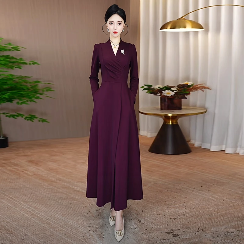 红色连衣裙女2025秋季新款修身显瘦气质裙子喜宴婚宴轻奢长袖长裙
