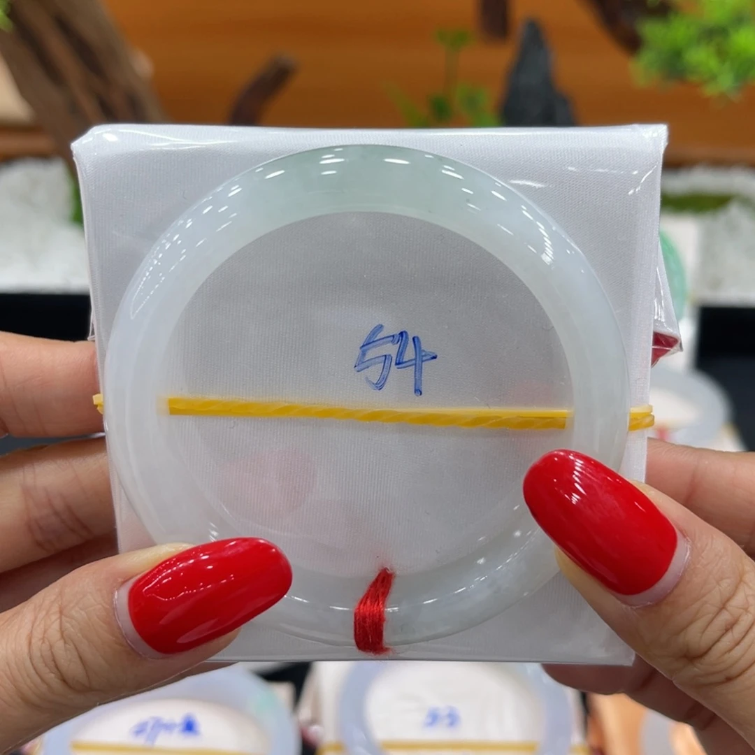 翡翠未镶嵌手镯缅甸