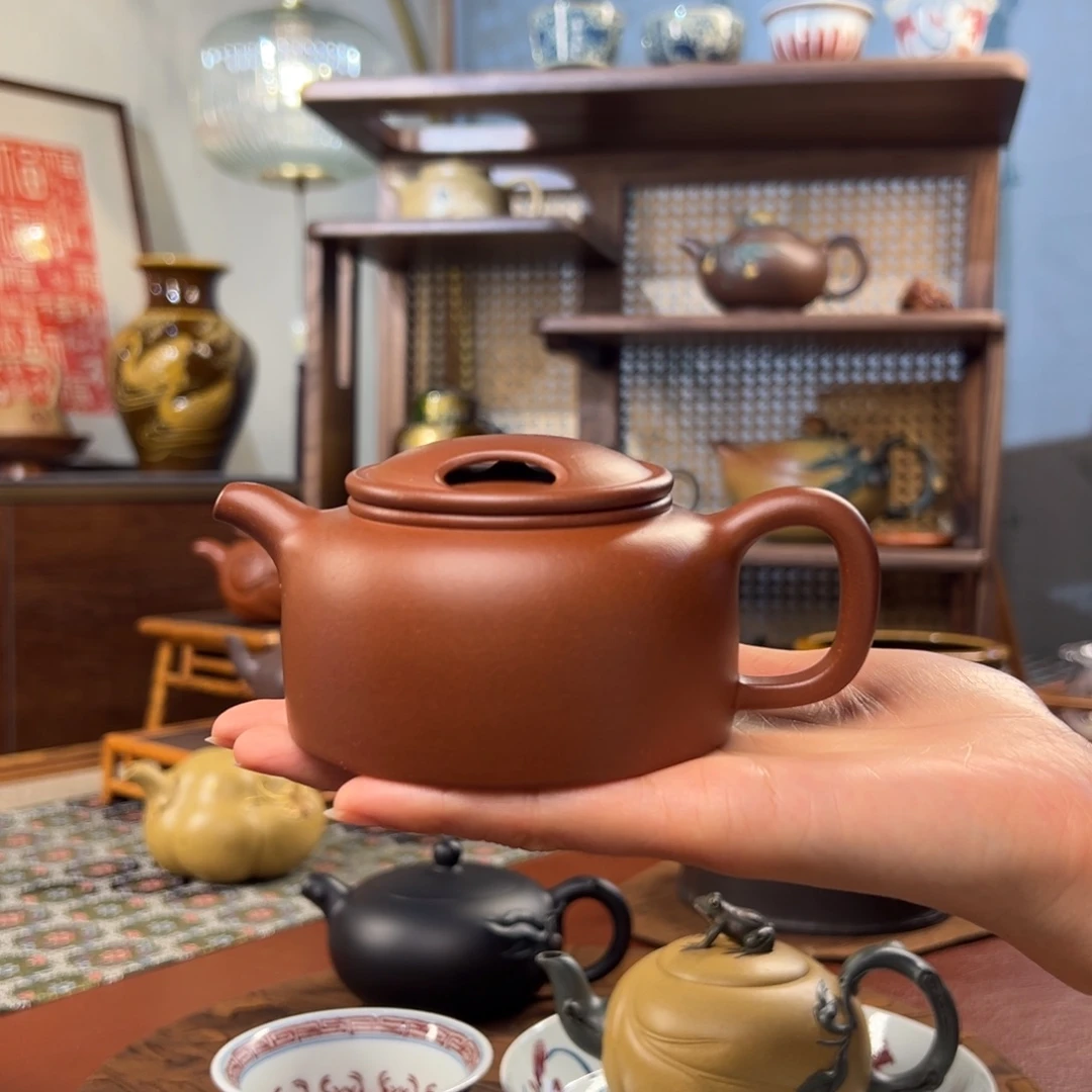 紫砂茶壶牛盖莲子