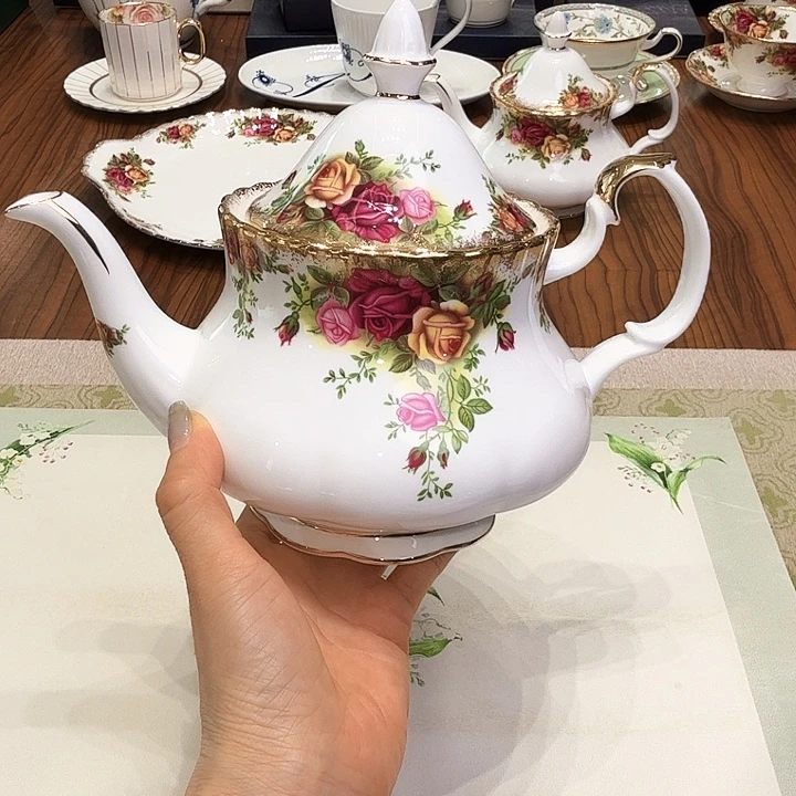 瓷片杯子杯子杯子水杯杯子水杯