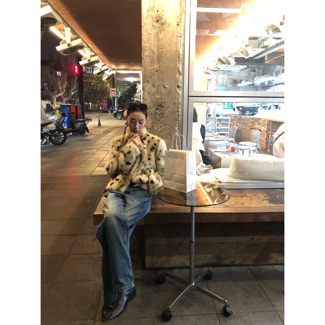 ZHAIAIAIA【蓝海冲浪板】秋冬蓝色直筒时尚复古牛仔裤H38617GK53.