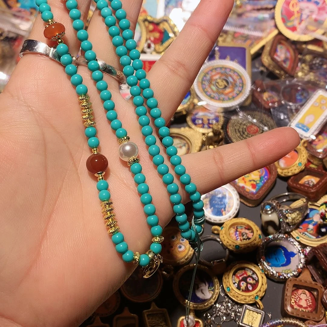 【闪购商品】风车木（黑檀木）山**?