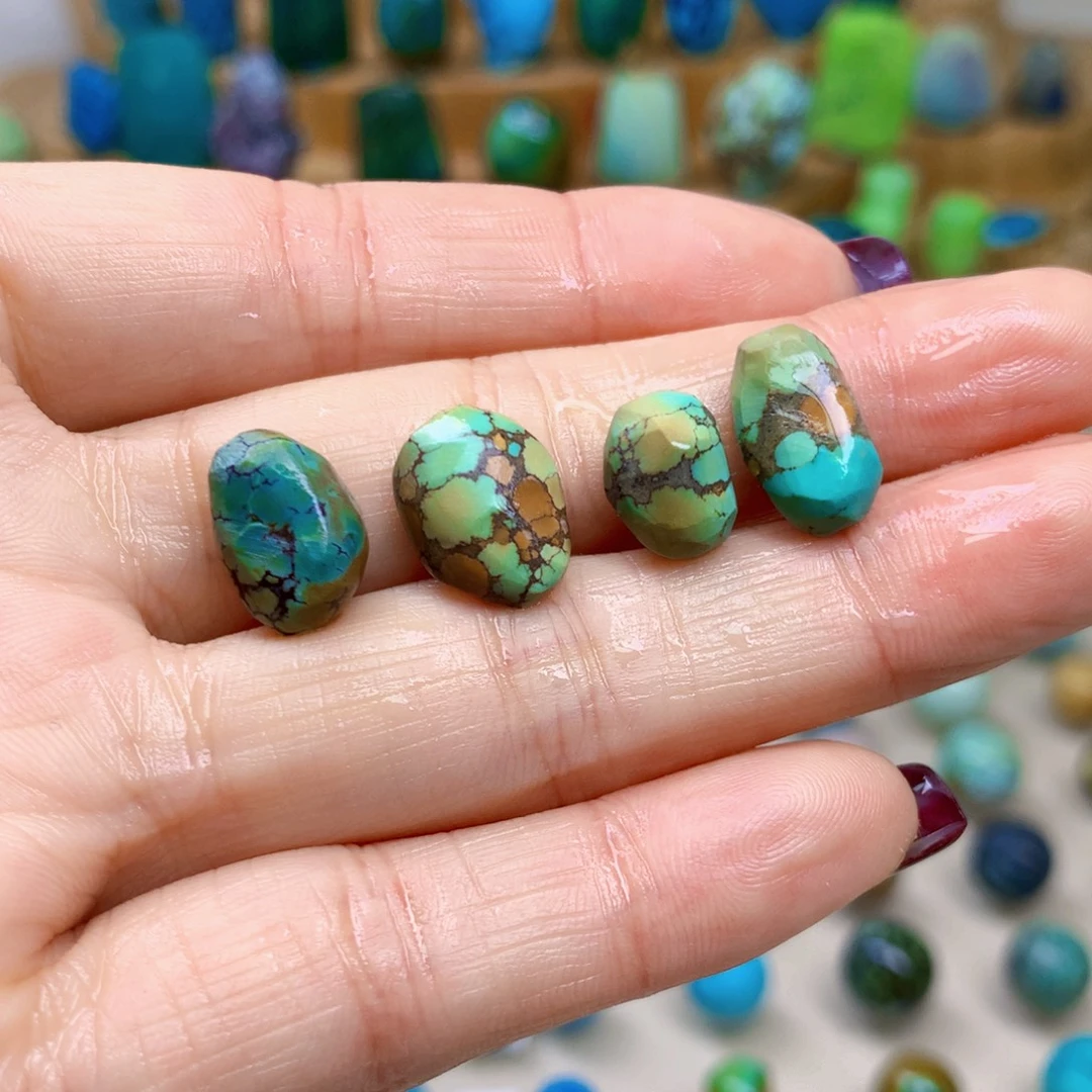 绿松石未镶嵌三彩随行