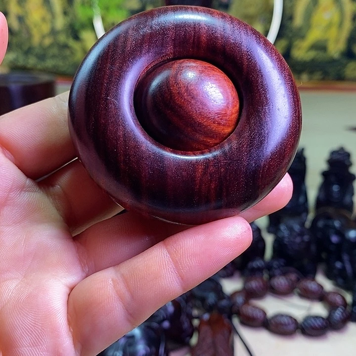 【闪购商品】檀香紫檀（小叶紫檀）会***人