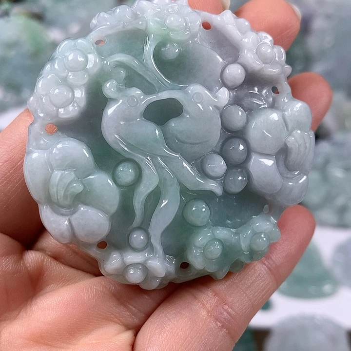 颈饰未镶嵌翡翠花开富贵两面工艺福利