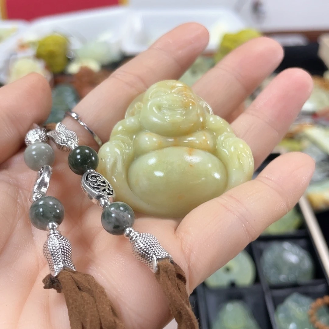 蛇纹石玉颈饰未镶嵌妙*
