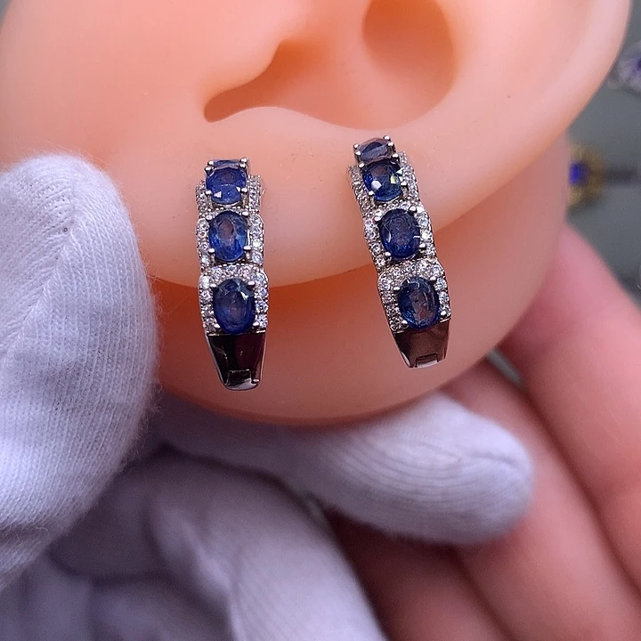 蓝宝石银S925镶嵌耳饰