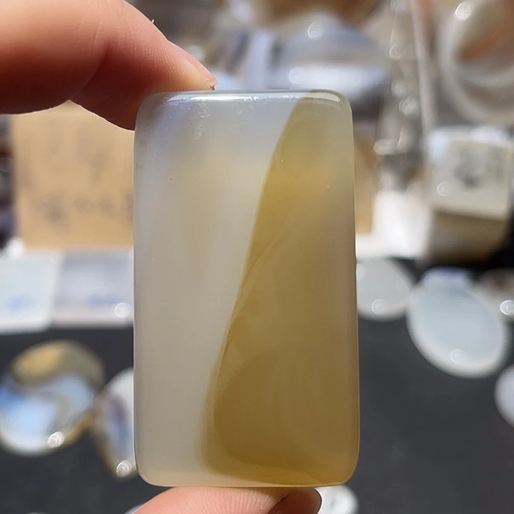 未镶嵌颈饰玛瑙/玉髓