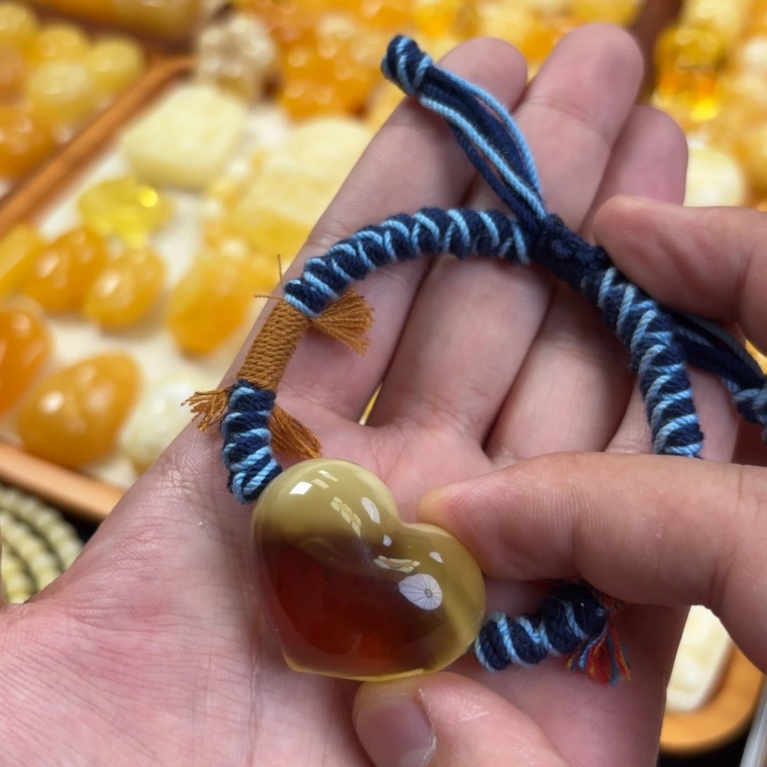 蜜蜡未镶嵌裸石手绳